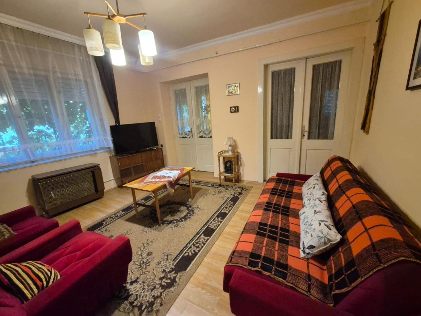 Kereki Retro Vendeghaz Apartment Kerekegyhaza Bagian luar foto
